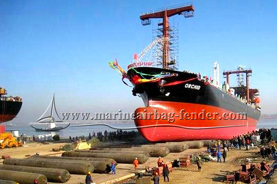 ποιότητας  Black Customized Ship Launching Airbag Lifting And Moving Marine Rubber Airbag εργοστάσιο