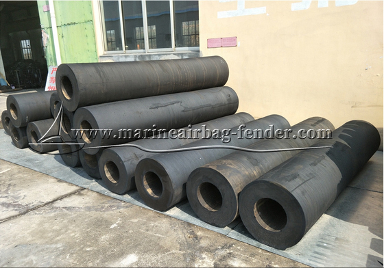 Διαφορετικό EPDM Fender κυλινδρικό φυσικό καουτσούκ Marine Fender