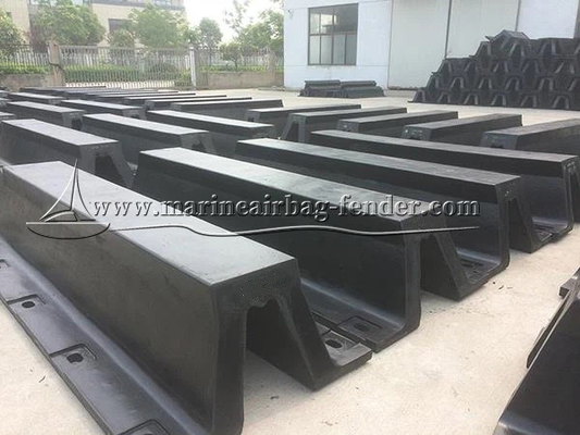 Τύπος SA Marine Rubber Fender Προσαρμοσμένοι βαρέοι προφυλακτήρες αποβάθρας